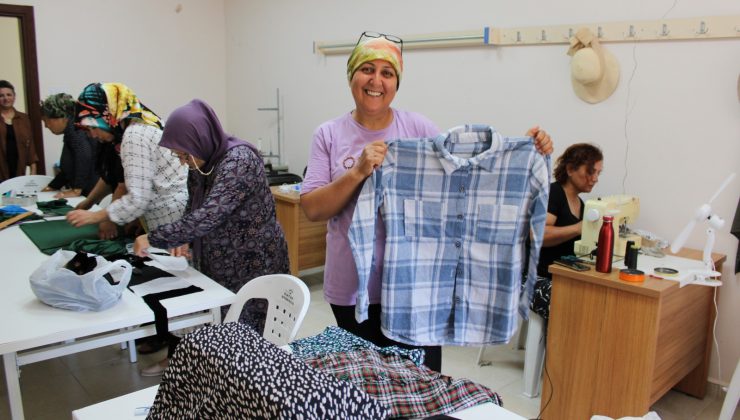 ÇOK AMAÇLI SALONLAR KURSLARA EV SAHİPLİĞİ YAPIYOR