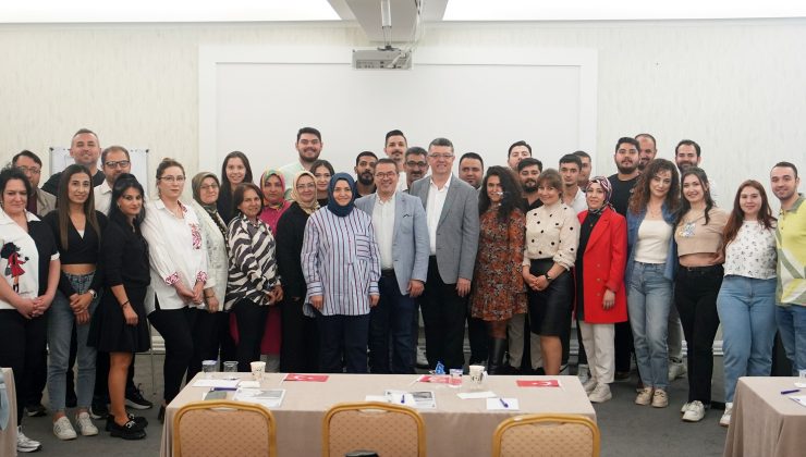 GELİN TEKSTİL ÇALIŞANLARINA “YALIN ÜRETİM YÖNETİMİ” EĞİTİMİ