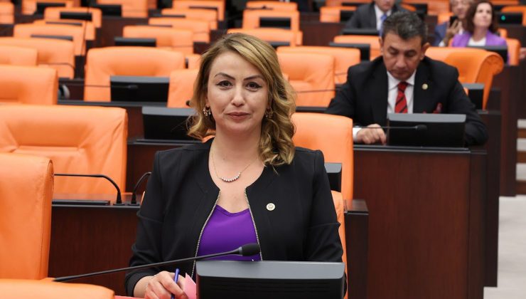 KARA: DEPREMZEDE KOBİLER HALA BEKLİYOR