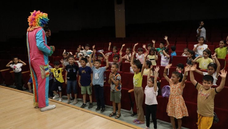 HBB’DEN ÇOCUKLARA KARNE HEDİYESİ