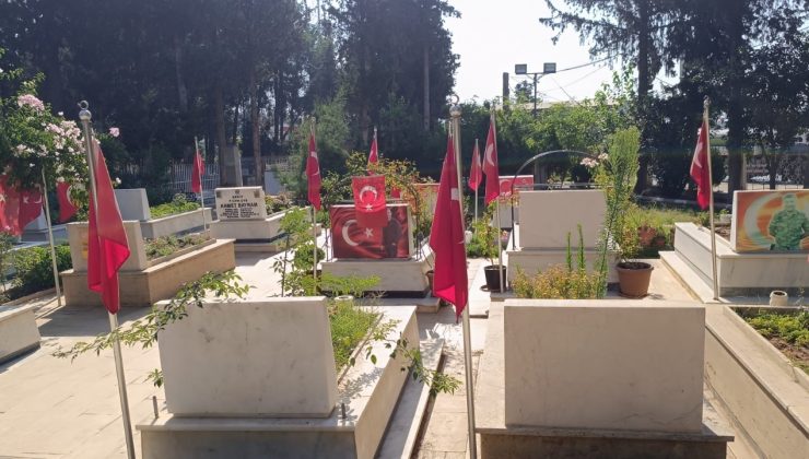 HBB’DEN ŞEHİTLİKLERDE GENEL TEMİZLİK ÇALIŞMASI