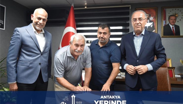‘YERİNDE DÖNÜŞÜM PROJESİ’ KAPSAMINDA EV SAHİPLERİYLE SÖZLEŞME İMZALANDI