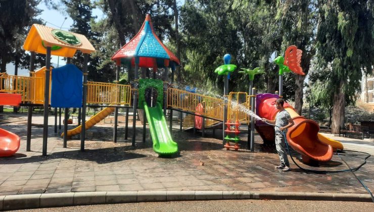 PARK VE YEŞİL ALANLAR GÜZELLEŞTİRİLİYOR