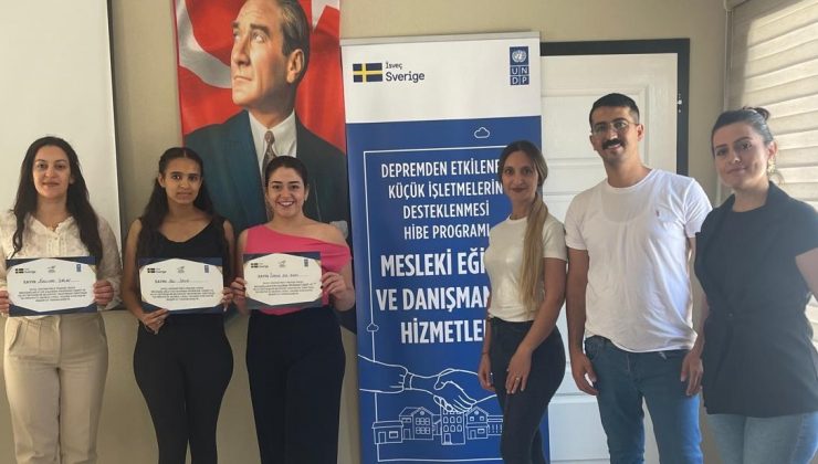 3D PRİNTER ATÖLYESİNDE İLK KURSİYERLER SERTİFİKALARINI ALDI