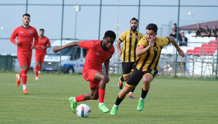 HATAYSPOR İSTANBULSPOR’A 2-0 KAYBETTİ