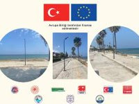 ARSUZ BELEDİYESİ’NDEN GÜNEŞ ENERJİLİ  AYDINLATMA DİREKLERİ