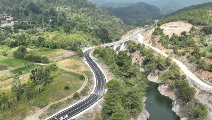 HBB SAMANDAĞ’IN KÖY YOLLARINI MODERNLEŞİYOR