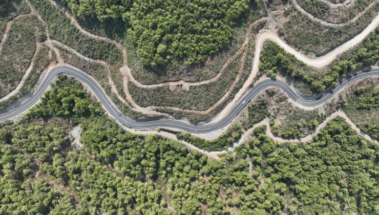 HATAY’DA 7,5 KİLOMETRELİK YOL 35 GÜNDE TAMAMLANDI  