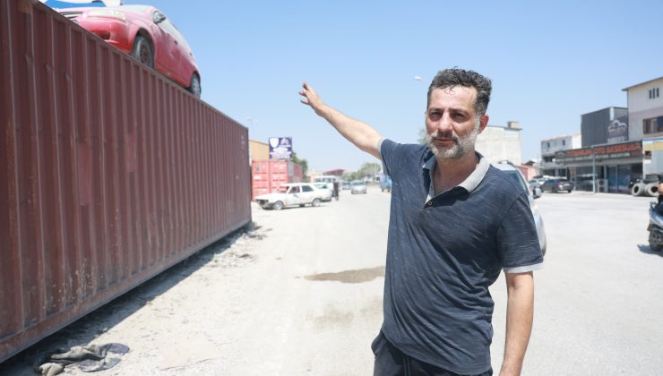OTOMOBİLİ ÇALINMASIN DİYE KONTEYNERİN ÜZERİNE KOYDU