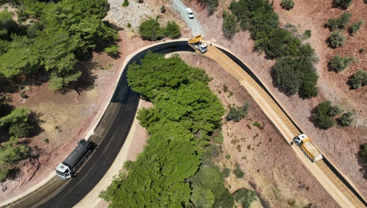 6 MAHALLE’Yİ BİRLEŞTİREN YOLUN 20 YILLIK PROBLEMİ ÇÖZÜLDÜ