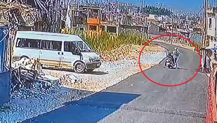 MOTOSİKLETİYLE GİDERKEN SOPAYLA DÖVÜLDÜ