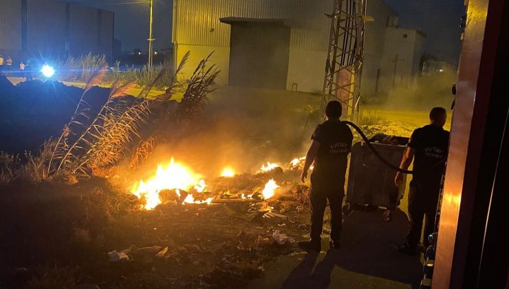 ANTAKYA’DA ÇÖPLÜK YANGINI