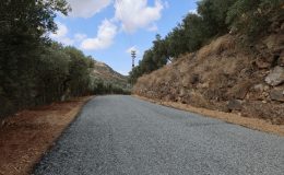 DEFNE’DE YOLLAR MODERNİZE EDİLDİ