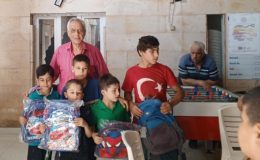 TEMEL 400 ÖĞRENCİYE KIRTASİYE YARDIMI DAĞITTI