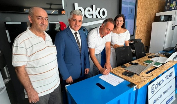 ÇİNÇİN TİCARET-BEKO FİRMASINDAN EMEKLİLERE DESTEK