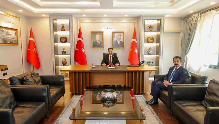 DEMİRYÜREK’TEN VALİ MASATLI’YA VEDA ZİYARETİ