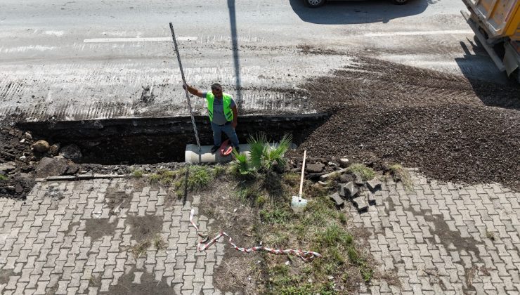 İSKENDERUN’DA YAĞMUR SUYU SORUNU ÇÖZÜLÜYOR