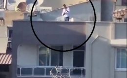 DÜĞÜNDE POMPALI TÜFEKLE DEFALARCA HAVAYA ATEŞ ETTİ 