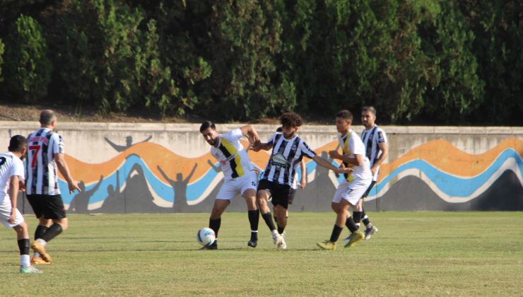 LİSANSLARI ÇALINAN FUTBOLCULAR, MAÇI KAYBETTİ