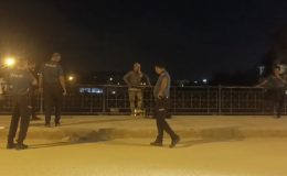 İNTİHARA KALKIŞAN ŞAHSI POLİS İKNA ETTİ