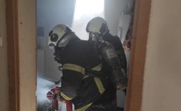 REYHANLI’DA EVİN MUTFAĞINDA YANGIN ÇIKTI  