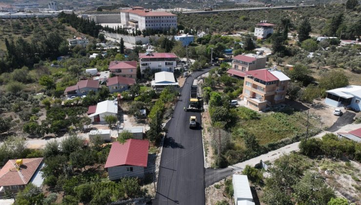SARAYCIK MAHALLESİ’NDE ASFALT SERİMİNE BAŞLANDI