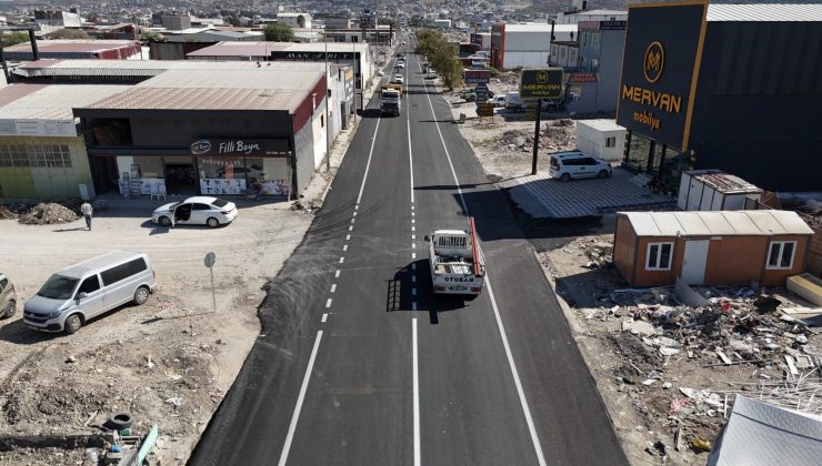 KÜÇÜK SANAYİ SİTESİ YOLU ASFALTLANDI