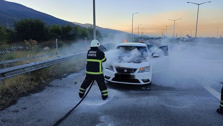MOTOR KISMI YANMAYA BAŞLAYAN ARAÇTA HASAR OLUŞTU  