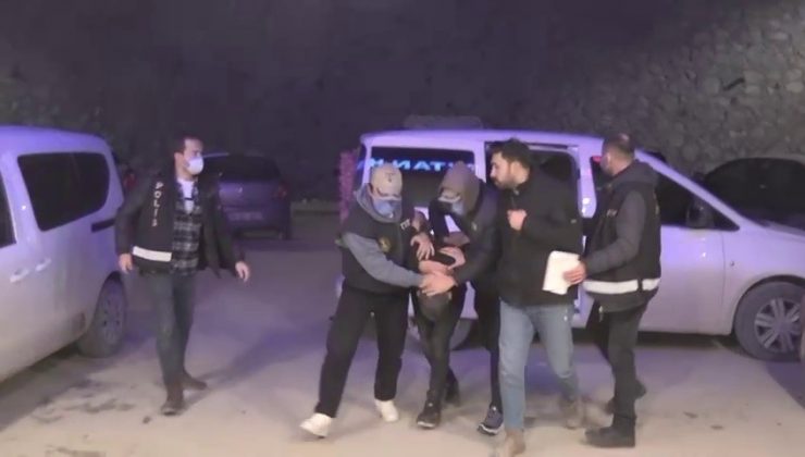 REYHANLI SALDIRISINDA PATLAYICILARI TÜRKİYE’YE SOKAN TERÖRİST YAKALANDI  