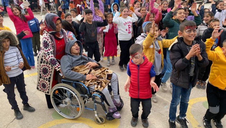 HBB ÇOCUKLARA MORAL DEPOLUYOR