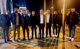 BAŞKAN GÜL ÜLKÜCÜ GENÇLERLE BULUŞTU