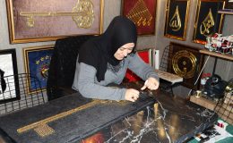 ÇİVİ VE TELLERLE NAKŞEDİLEN SANATIN İNCELİĞİ: “FİLOGRAFİ”