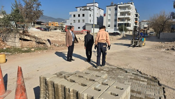 BAŞKAN ÇELİK YOL ÇALIŞMALARINI İNCELEDİ