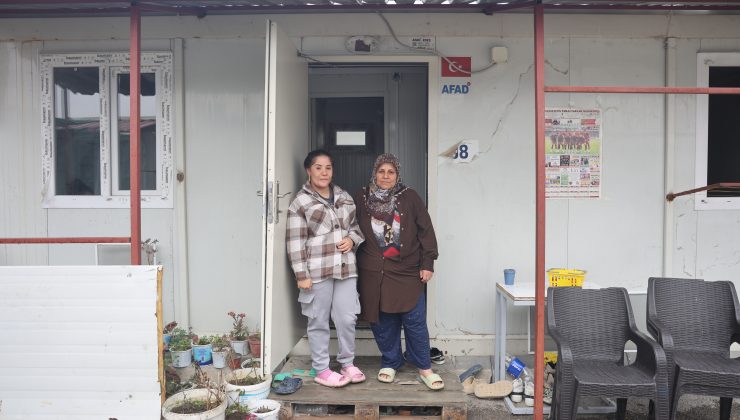DEPREMDE ENKAZDAN YARALI OLARAK ÇIKARILAN GENÇ KIZ 2 YIL SONRA KONUŞMAYA BAŞLADI 