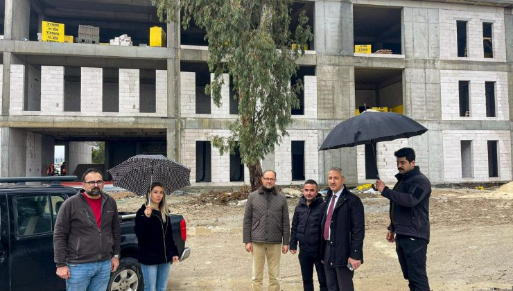 5 BİN ÖĞRENCİ KAPASİTELİ ANTAKYA MYO İNŞAATI YÜKSELİYOR 