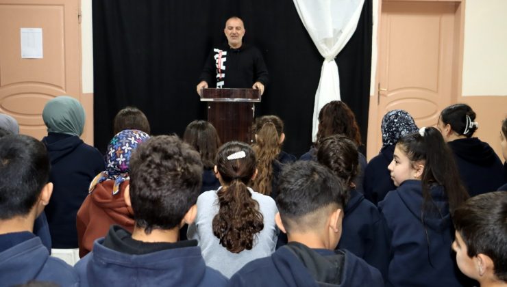 ALTINKAYA ORTAOKULU’NDA GAZETECİLİK ÜZERİNE SÖYLEŞİ