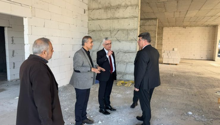 HATAY’DA DEVAM EDEN OKUL YATIRIMLARI İNCELENDİ
