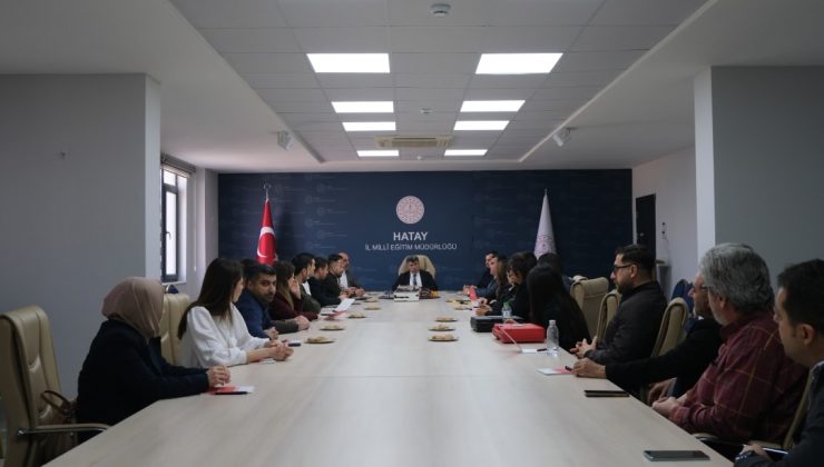 İL MÜDÜRÜ TÜYSÜZ BAŞARILI ÖĞRENCİLERİ AĞIRLADI