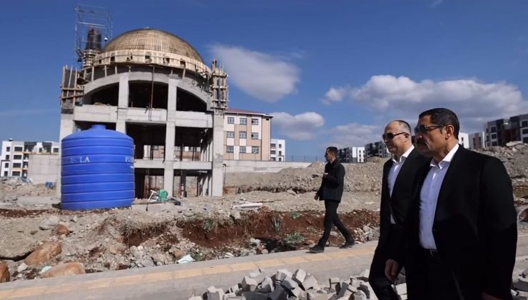 VALİ MASATLI DÖRTYOL’DA DEPREM KONUTLARINI İNCELEDİ