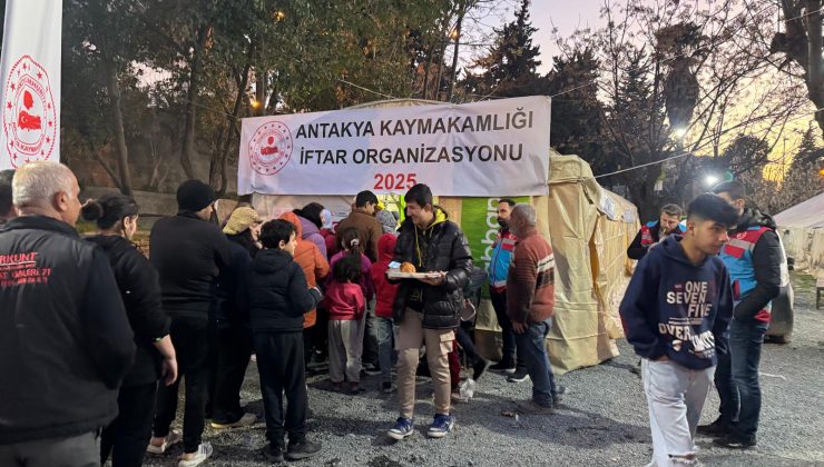 ANTAKYA KAYMAKAMLIĞI 1500 VATANDAŞA İFTAR VERDİ