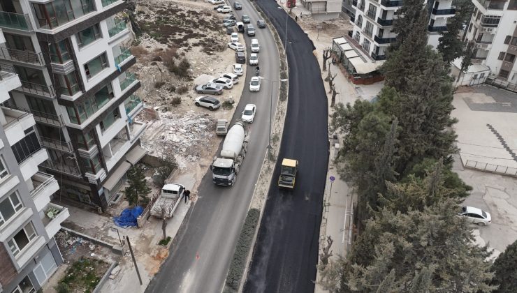 HBB’NİN DEFNE’DE ASFALT ÇALIŞMASI DEVAM EDİYOR