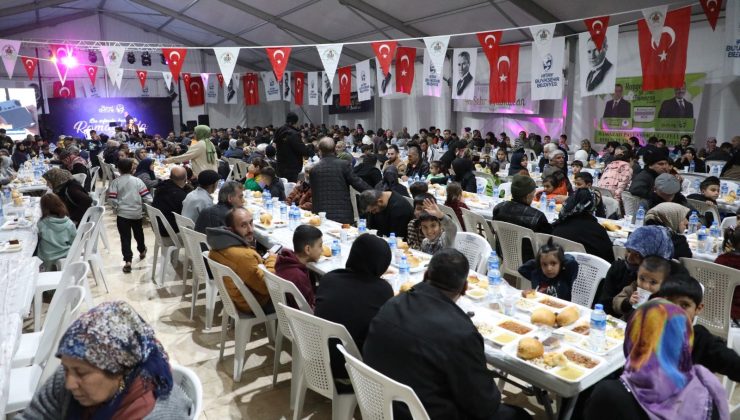 HBB İLE RAMAZAN BEREKETİ REYHANLI’DA YAŞANIYOR