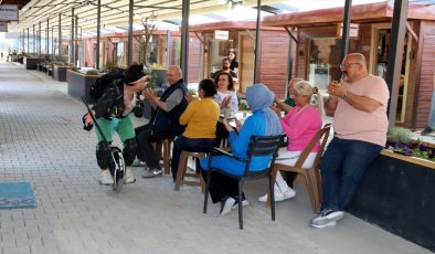 KÜLTÜR VE SANAT ÇARŞISI’NDA TEK TEKER ŞOV!