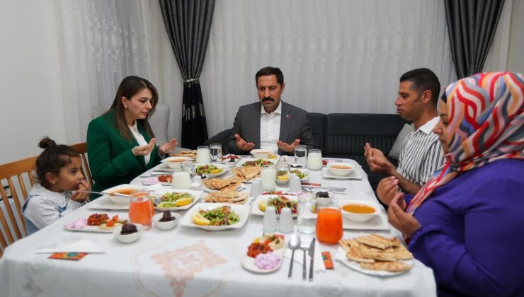 MASATLI AİLESİ İFTARI VATANDAŞIN SOFRASINDA YAPTI