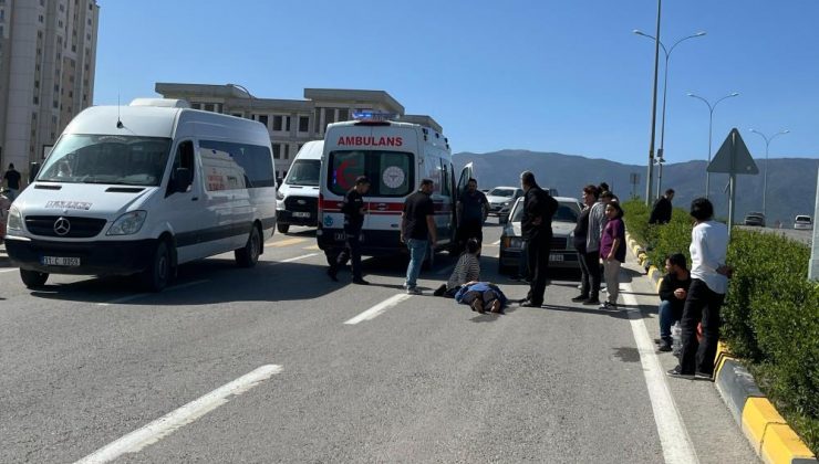 YAYA GEÇİDİNDE ARACIN ÇARPTIĞI KADIN YARALANDI