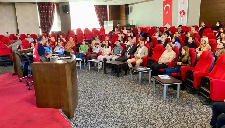 İSKENDERUN’DA AİLE YILI TANITIM PROGRAMI GERÇEKLEŞTİRİLDİ