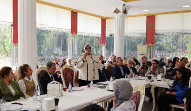 ÜMİT MERİÇ, OKURLARIYLA BULUŞTU