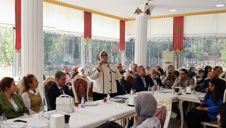 ÜMİT MERİÇ, OKURLARIYLA BULUŞTU