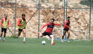 ATAKAŞ HATAYSPOR, BAŞAKŞEHİR MAÇININ HAZIRLIKLARINA DEVAM ETTİ
