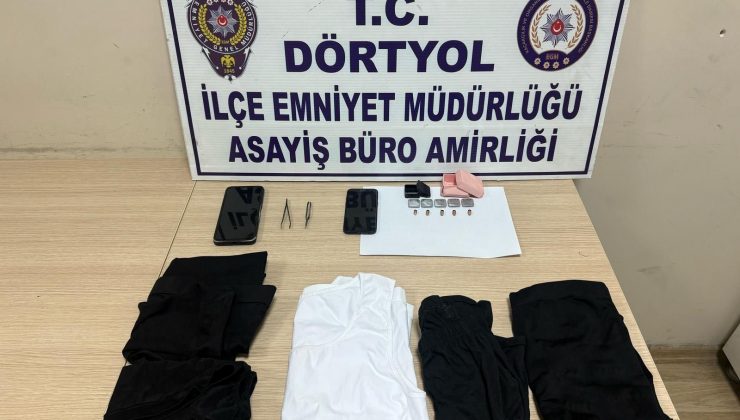 EHLİYET SINAVINDA KOPYA ÇEKMEYE ÇALIŞTILAR   